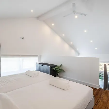 Sunny With Private Pool In Nazare Vakantiehuis *